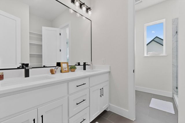 4961 County Road 1098, Celeste, TX 75423