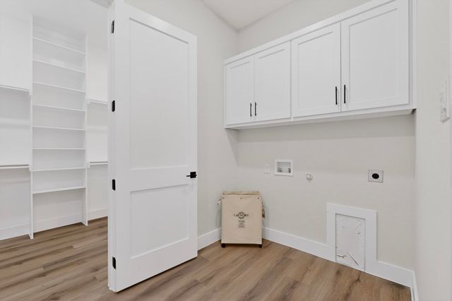 4961 County Road 1098, Celeste, TX 75423