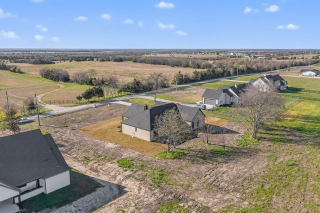 4961 County Road 1098, Celeste, TX 75423