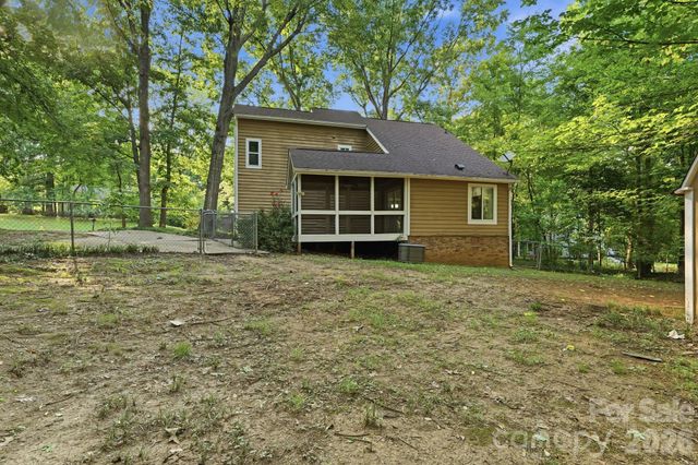 7401 Park Vista Circle, Charlotte, NC 28226