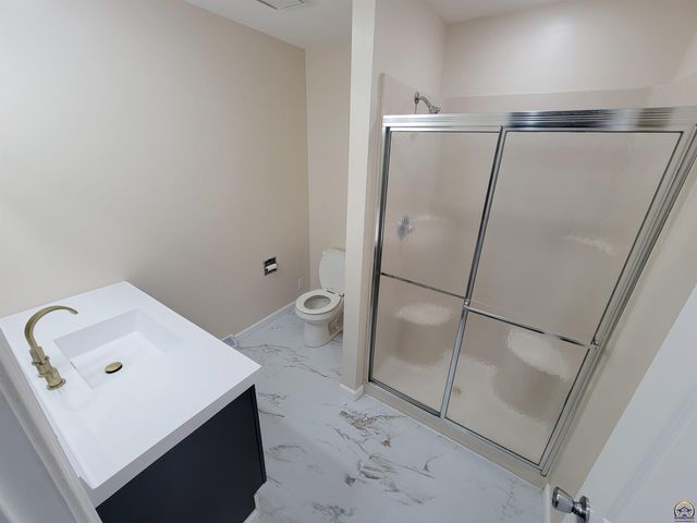 4540 NW Geronimo TRL, Topeka, KS 66618