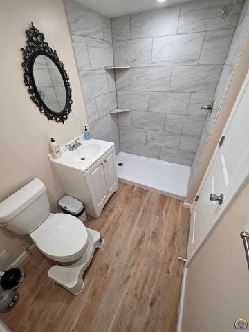 4540 NW Geronimo TRL, Topeka, KS 66618