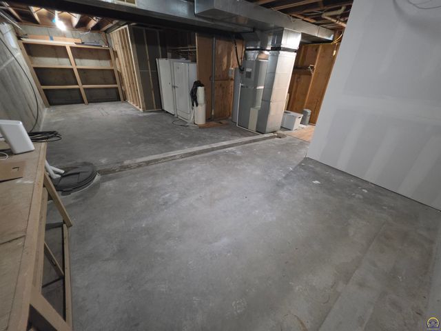 4540 NW Geronimo TRL, Topeka, KS 66618