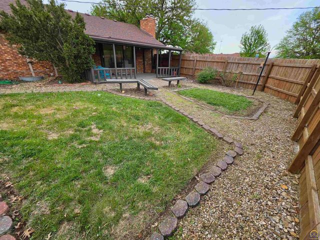 4540 NW Geronimo TRL, Topeka, KS 66618