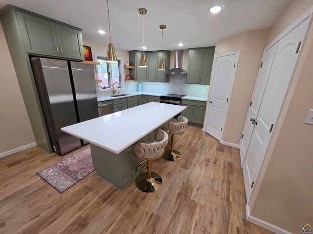 4540 NW Geronimo TRL, Topeka, KS 66618