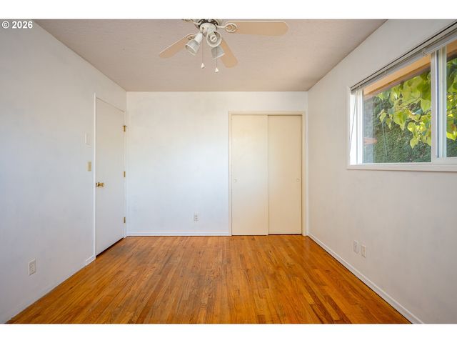 124 Ne LINCOLN Ct, Hillsboro, OR 97124