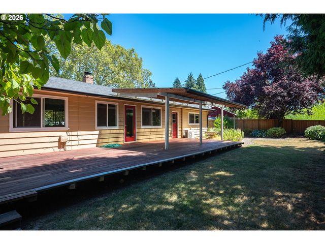 124 Ne LINCOLN Ct, Hillsboro, OR 97124