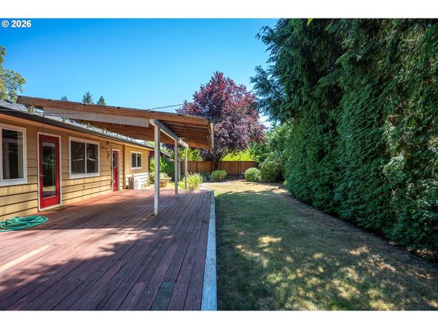 124 Ne LINCOLN Ct, Hillsboro, OR 97124