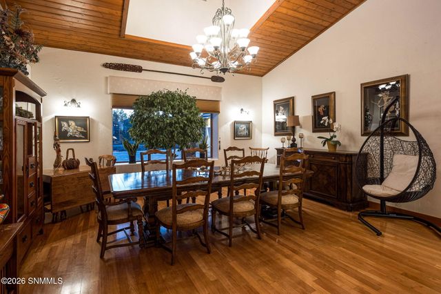 2561 Mesilla Hills Drive, Las Cruces, NM 88005