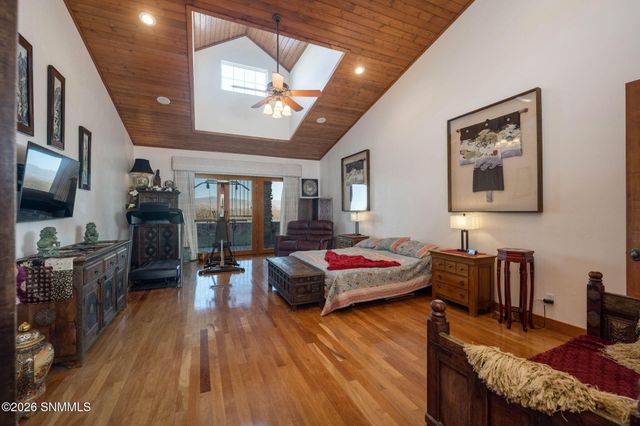 2561 Mesilla Hills Drive, Las Cruces, NM 88005