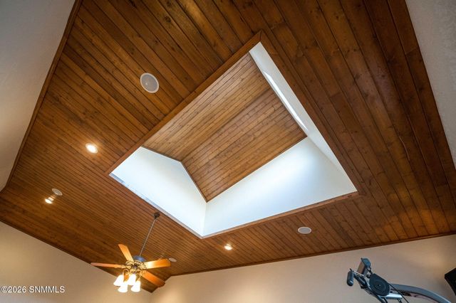 2561 Mesilla Hills Drive, Las Cruces, NM 88005