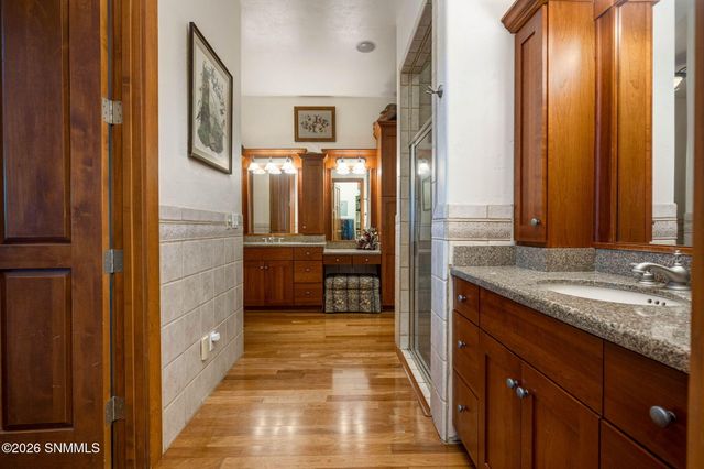 2561 Mesilla Hills Drive, Las Cruces, NM 88005