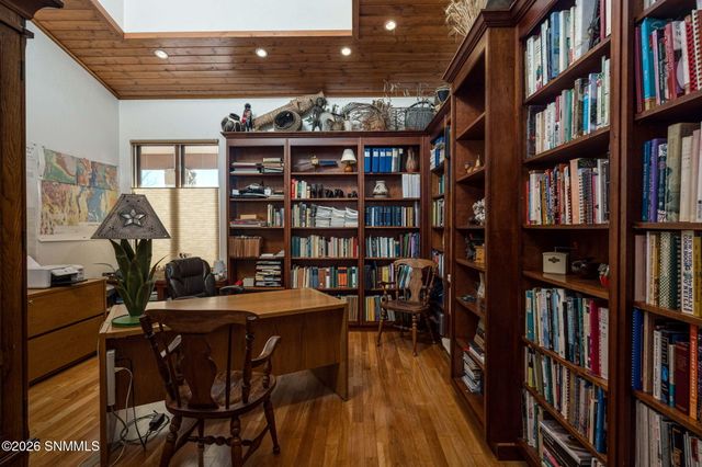 2561 Mesilla Hills Drive, Las Cruces, NM 88005