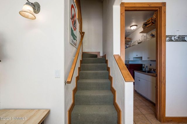 2561 Mesilla Hills Drive, Las Cruces, NM 88005