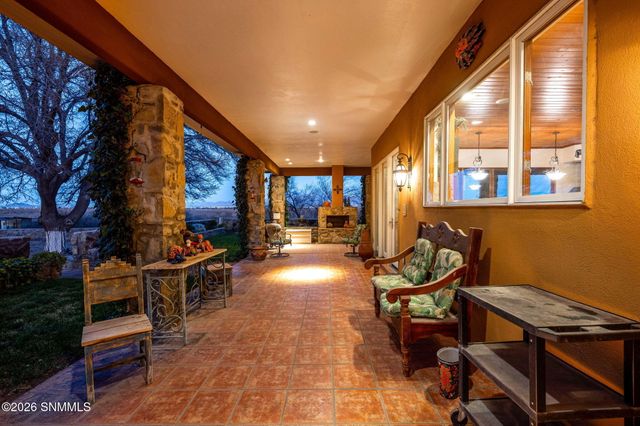 2561 Mesilla Hills Drive, Las Cruces, NM 88005