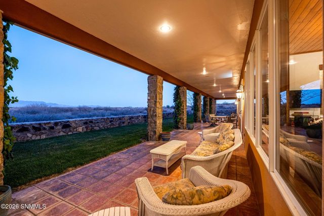 2561 Mesilla Hills Drive, Las Cruces, NM 88005