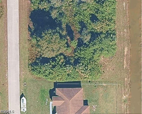 323 Lubdel AVE S, Lehigh Acres, FL 33974