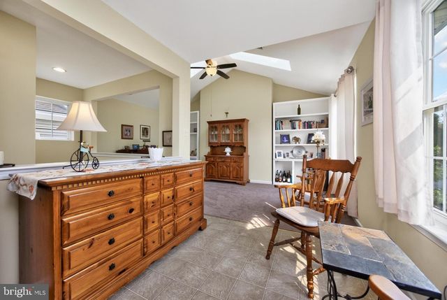 601 COUNTRY LN, Morgantown, PA 19543