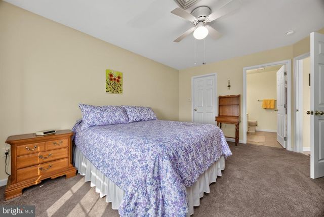 601 COUNTRY LN, Morgantown, PA 19543