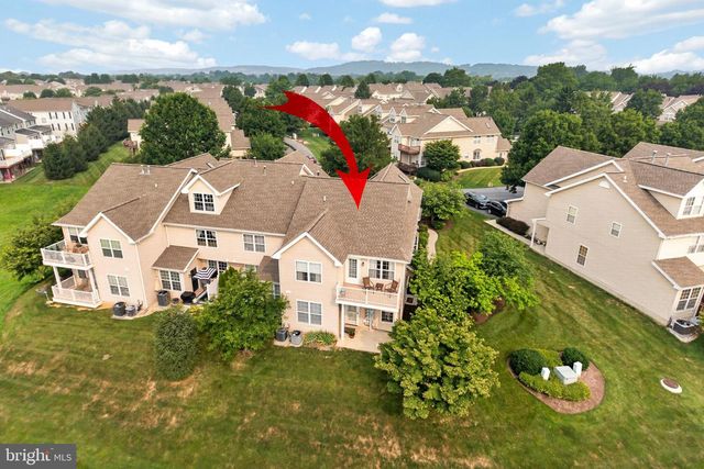 601 COUNTRY LN, Morgantown, PA 19543