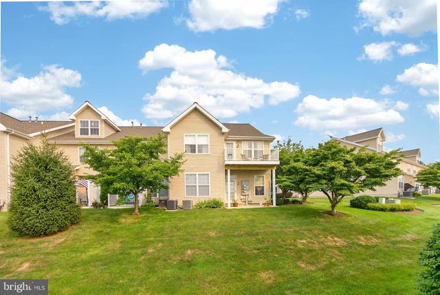 601 COUNTRY LN, Morgantown, PA 19543