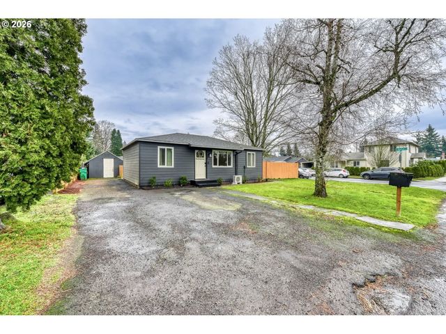 1422 Se 169TH Pl, Portland, OR 97233