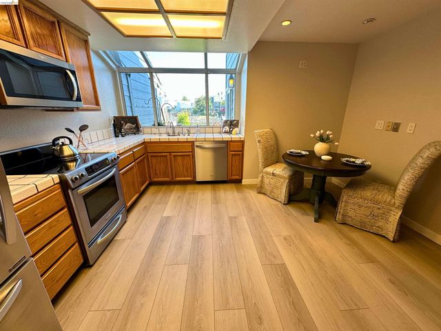 148 Heron Dr, Pittsburg, CA 94565
