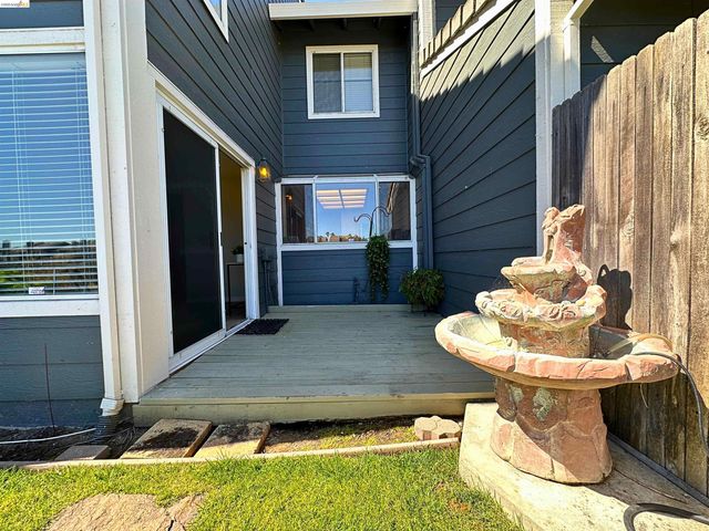 148 Heron Dr, Pittsburg, CA 94565