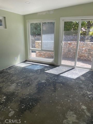 1690 N Mills, Claremont, CA 91711