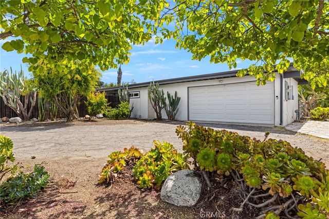 1690 N Mills, Claremont, CA 91711