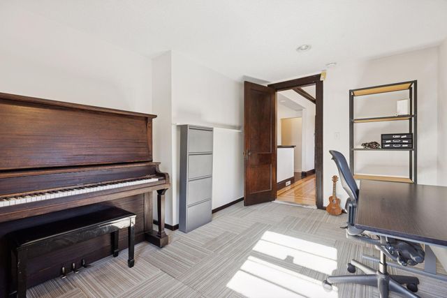 6017 Oxford Street, Saint Louis Park, MN 55416