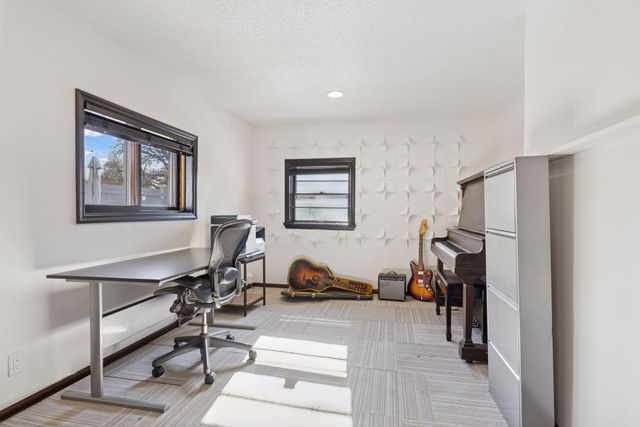 6017 Oxford Street, Saint Louis Park, MN 55416