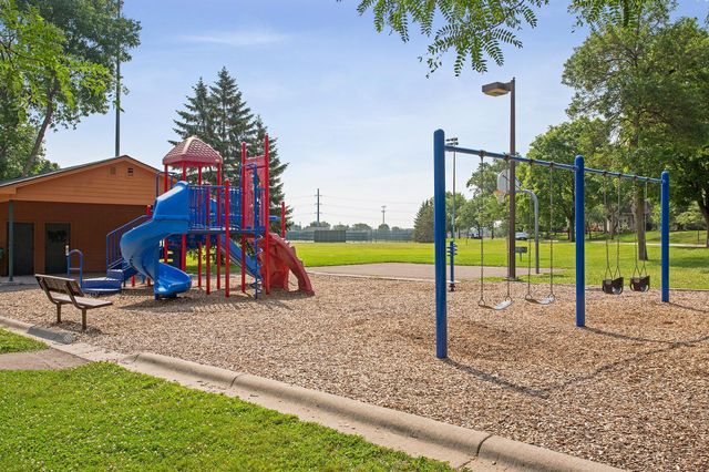 6017 Oxford Street, Saint Louis Park, MN 55416