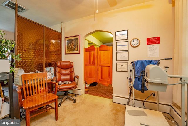 33 E MECHANIC ST, Cape May Court House, NJ 08210