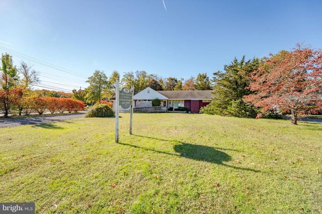 33 E MECHANIC ST, Cape May Court House, NJ 08210