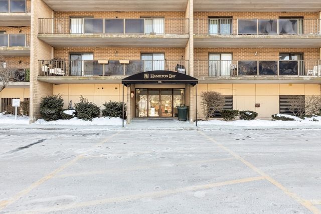 175 Quincy Shore Dr B23, Quincy, MA 02171