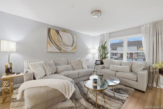 58 Darin Road, Warwick, NY 10990