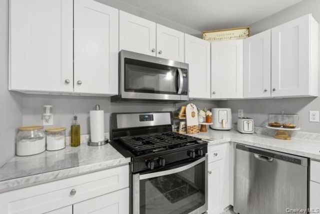 58 Darin Road, Warwick, NY 10990