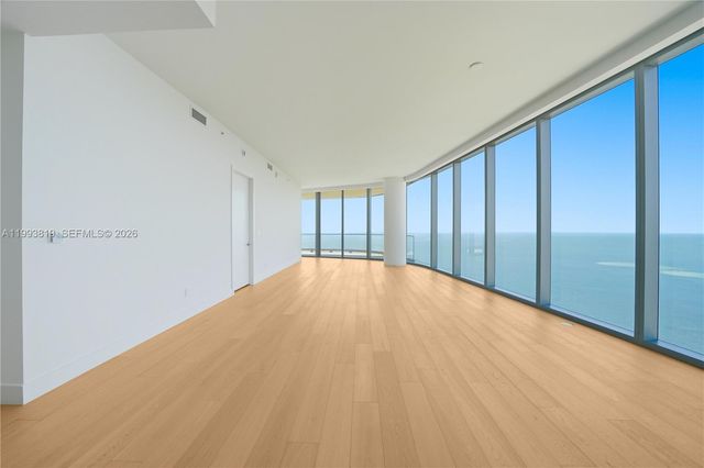 175 SE 25th Road 3102, Miami, FL 33129