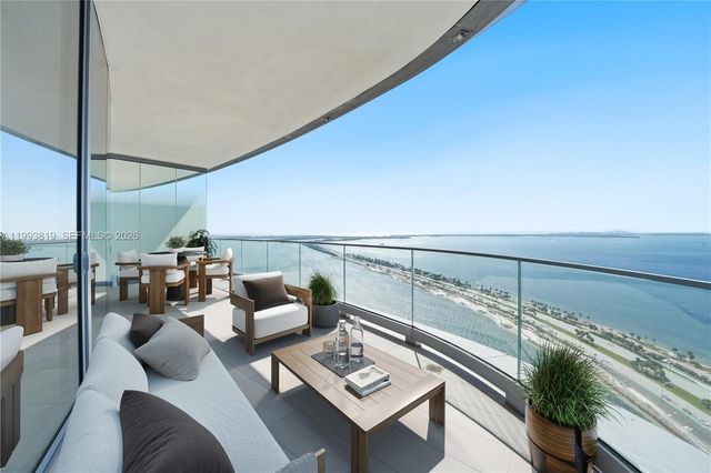 175 SE 25th Road 3102, Miami, FL 33129