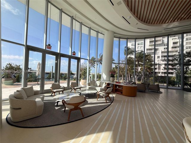 175 SE 25th Road 3102, Miami, FL 33129