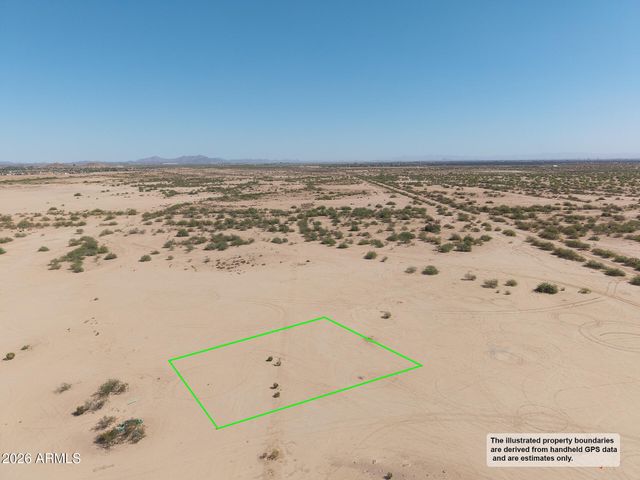 4245 N CIBOLA Circle 5, Eloy, AZ 85131