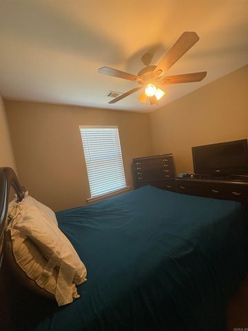 1709 Milburn Drive, Benton, AR 72015