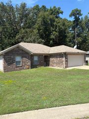 1709 Milburn Drive, Benton, AR 72015