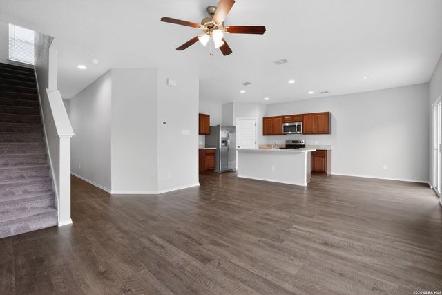 13019 Lineberry Lane, St Hedwig, TX 78152