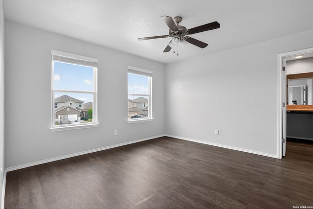 13019 Lineberry Lane, St Hedwig, TX 78152