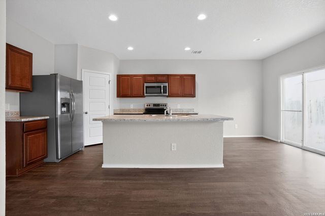 13019 Lineberry Lane, St Hedwig, TX 78152