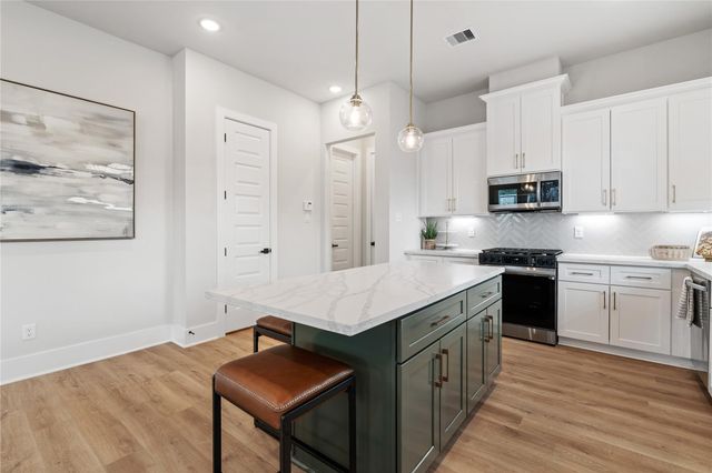 8419 Pech Landing Drive, Houston, TX 77055