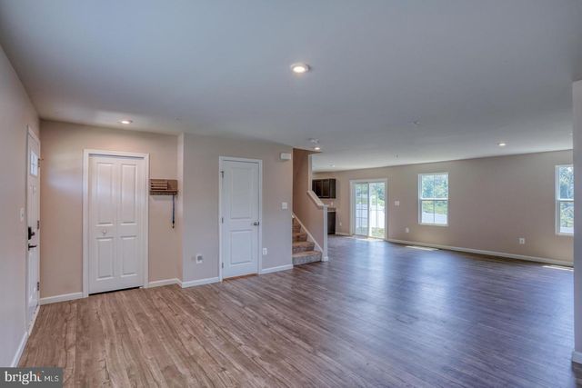 14 BAYBERRY DR, Elkton, MD 21921