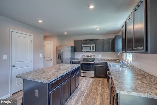 14 BAYBERRY DR, Elkton, MD 21921